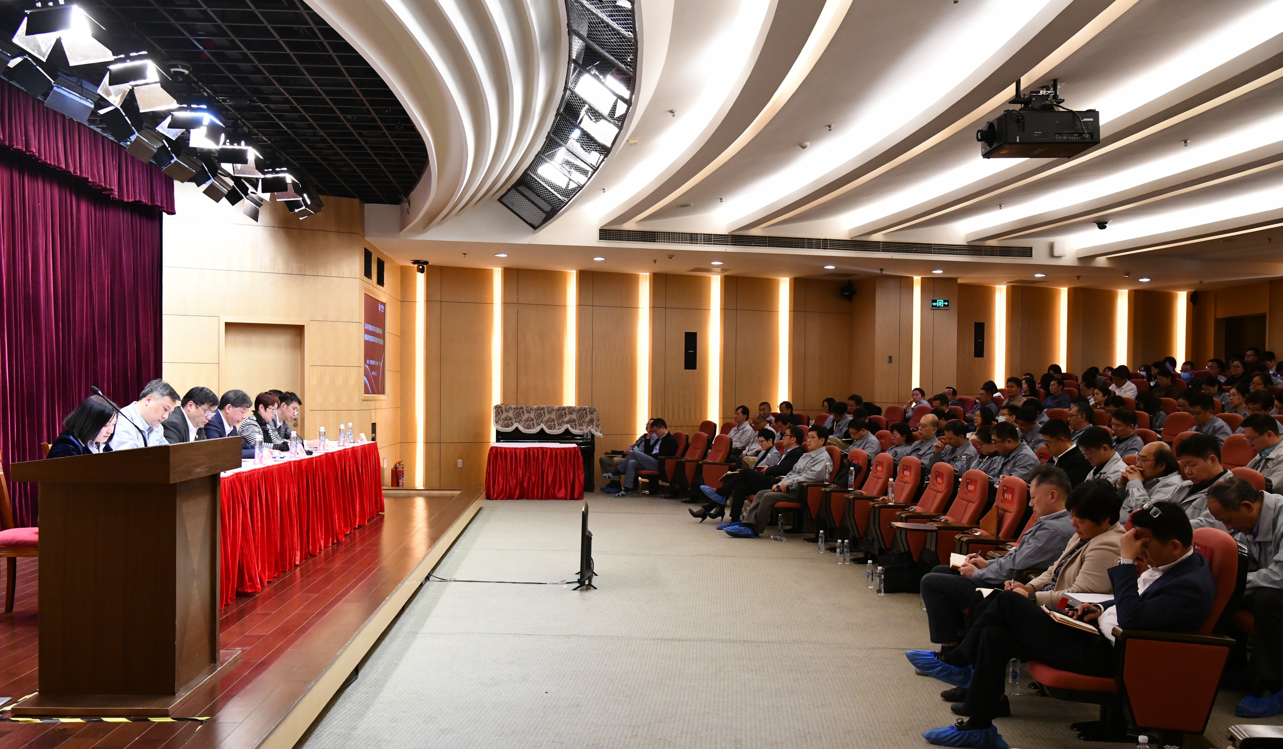 ���ι���(�й���)���޹�˾����